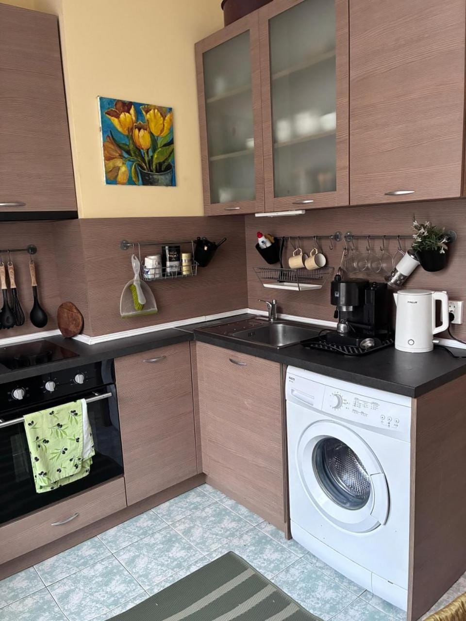 Dining area, stove, laundry, kitchen
