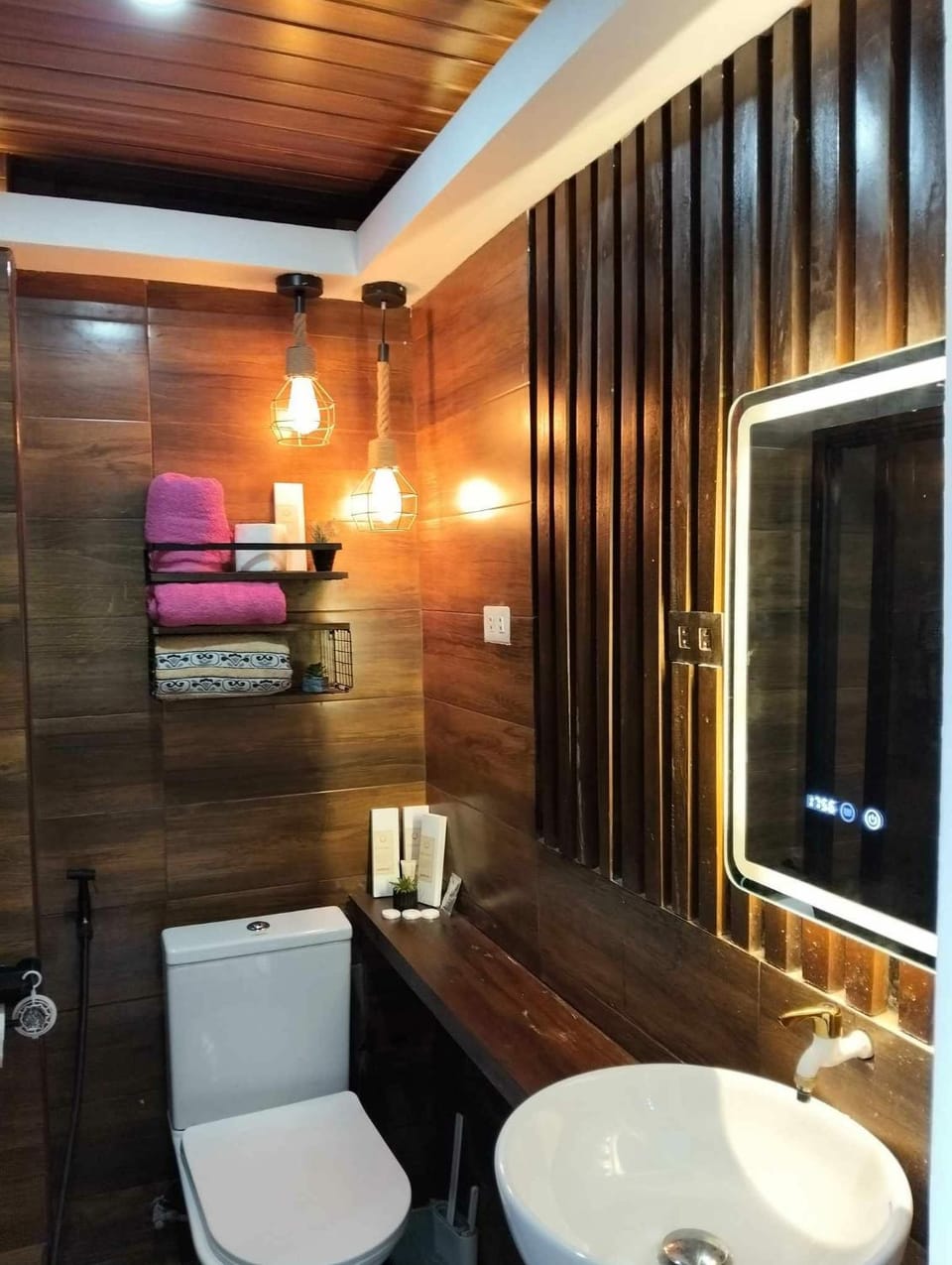 Jhenk's Guesthouse House in Caraga