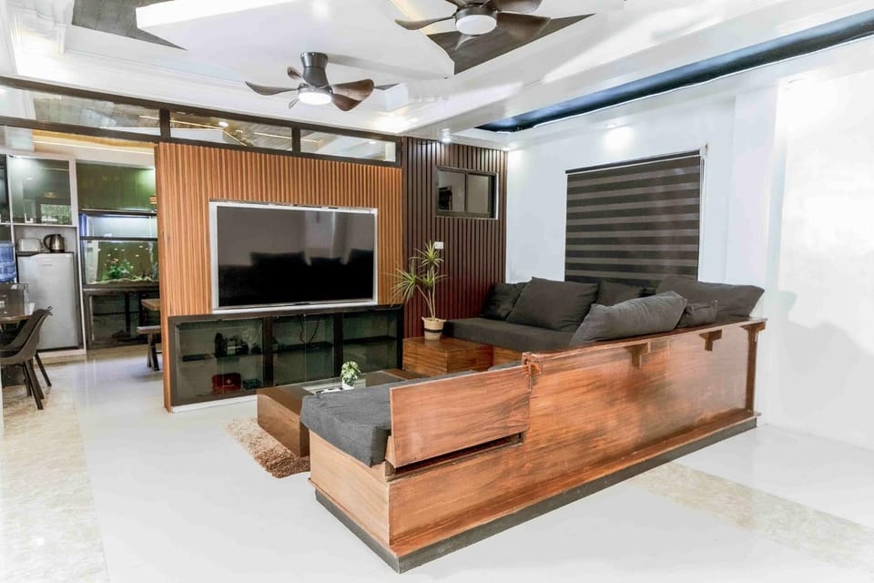 Jhenk's Guesthouse House in Caraga