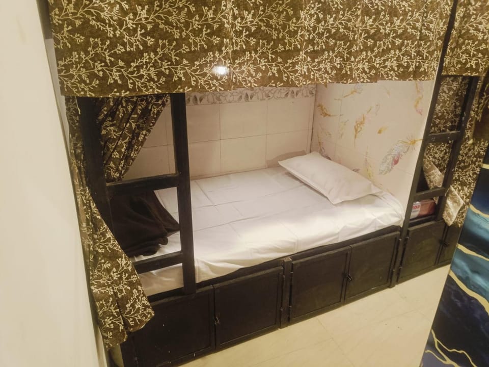 Farhan DORMITORY Hotel in Mumbai