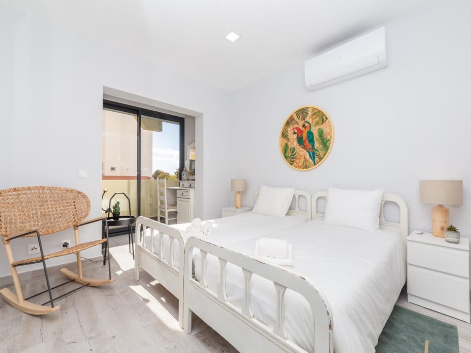 Bed, Bedroom