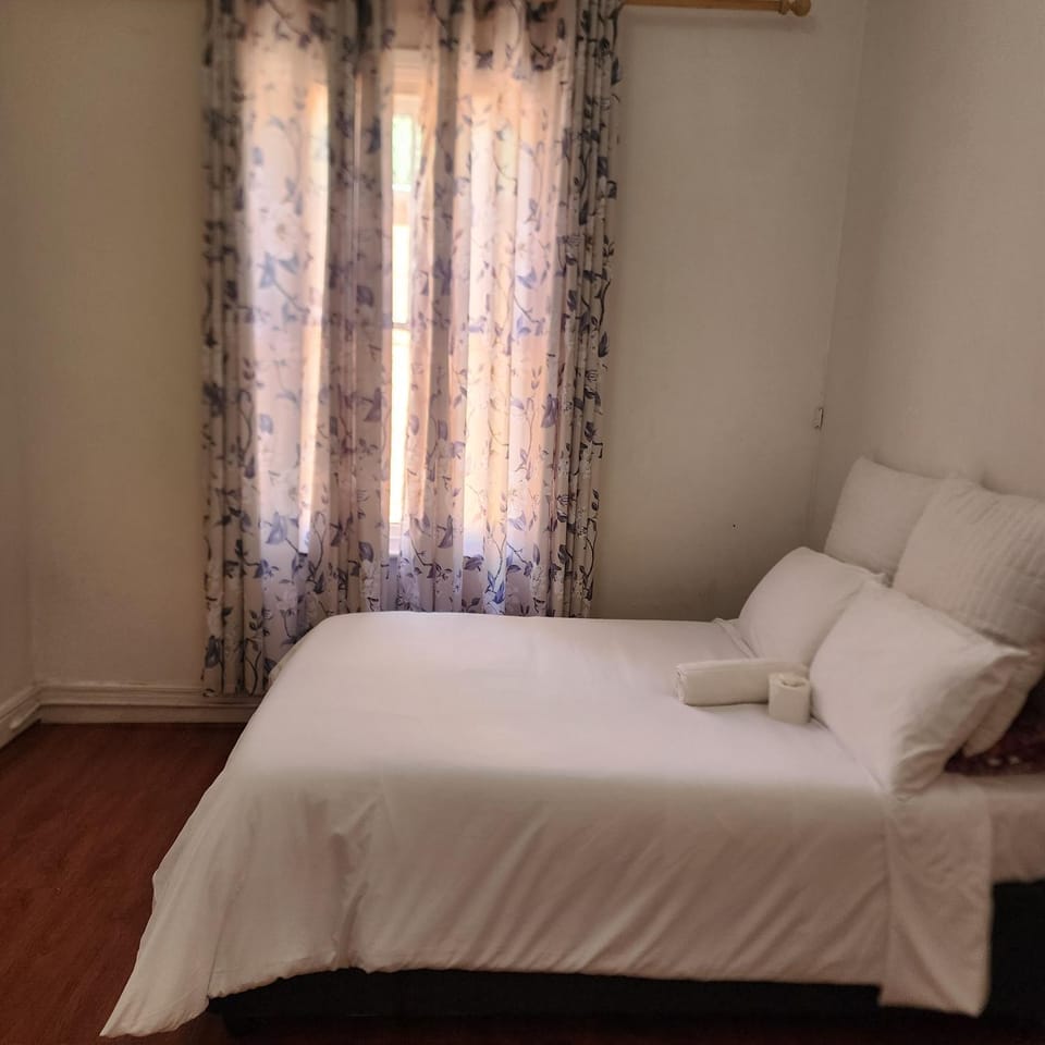 S-and Kasa Guest House Bed and Breakfast in KwaZulu-Natal
