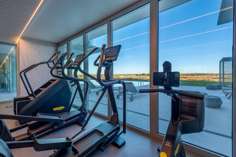 Cond Bayline - Choupa - Pool - SPA - Gym - BY BEDZY Apartment in Faro District