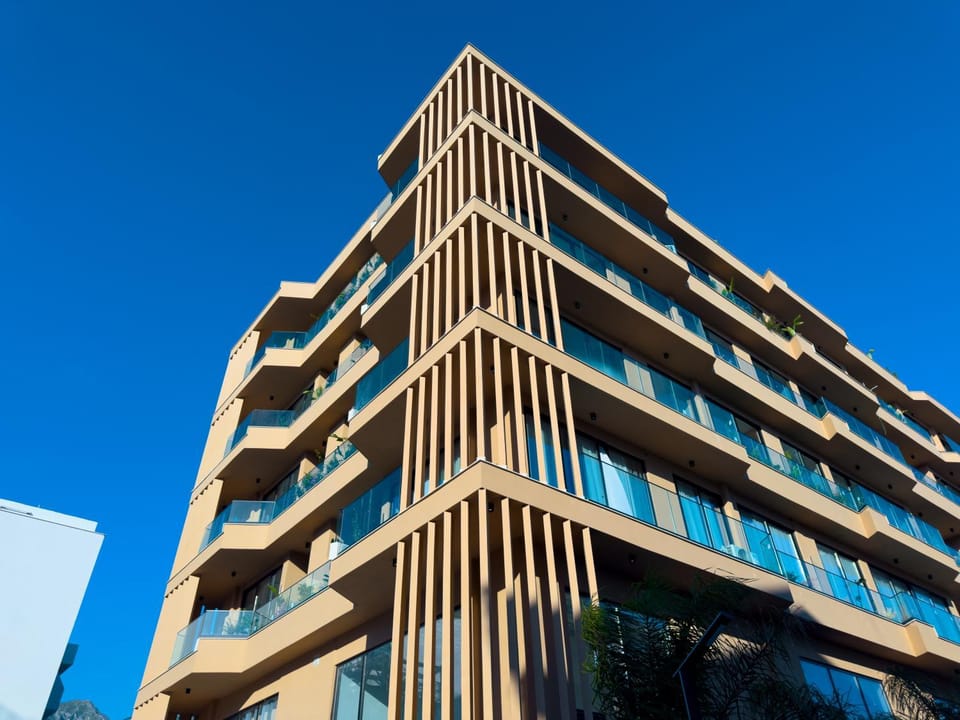 Property building, Day