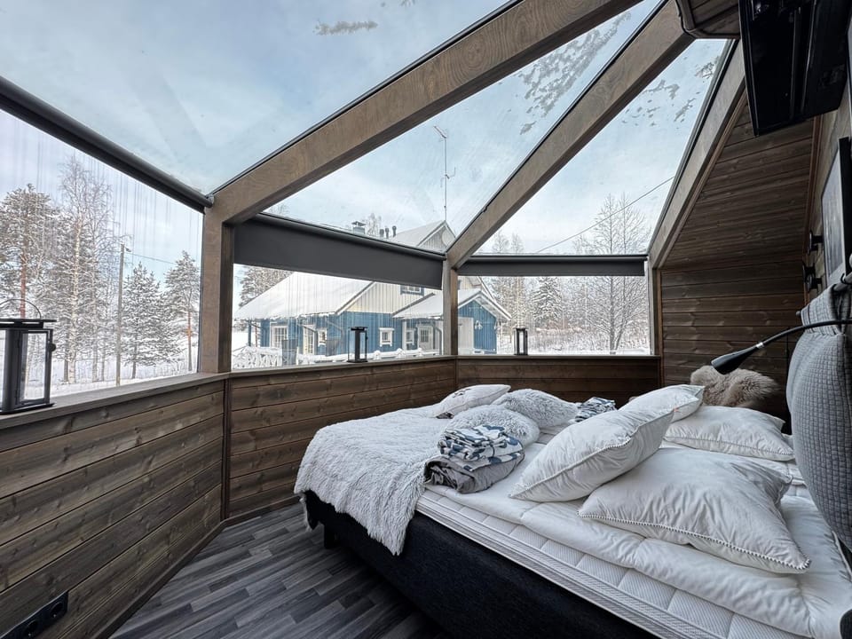 Panorama Iglu Hankasalmi Resort House in Finland