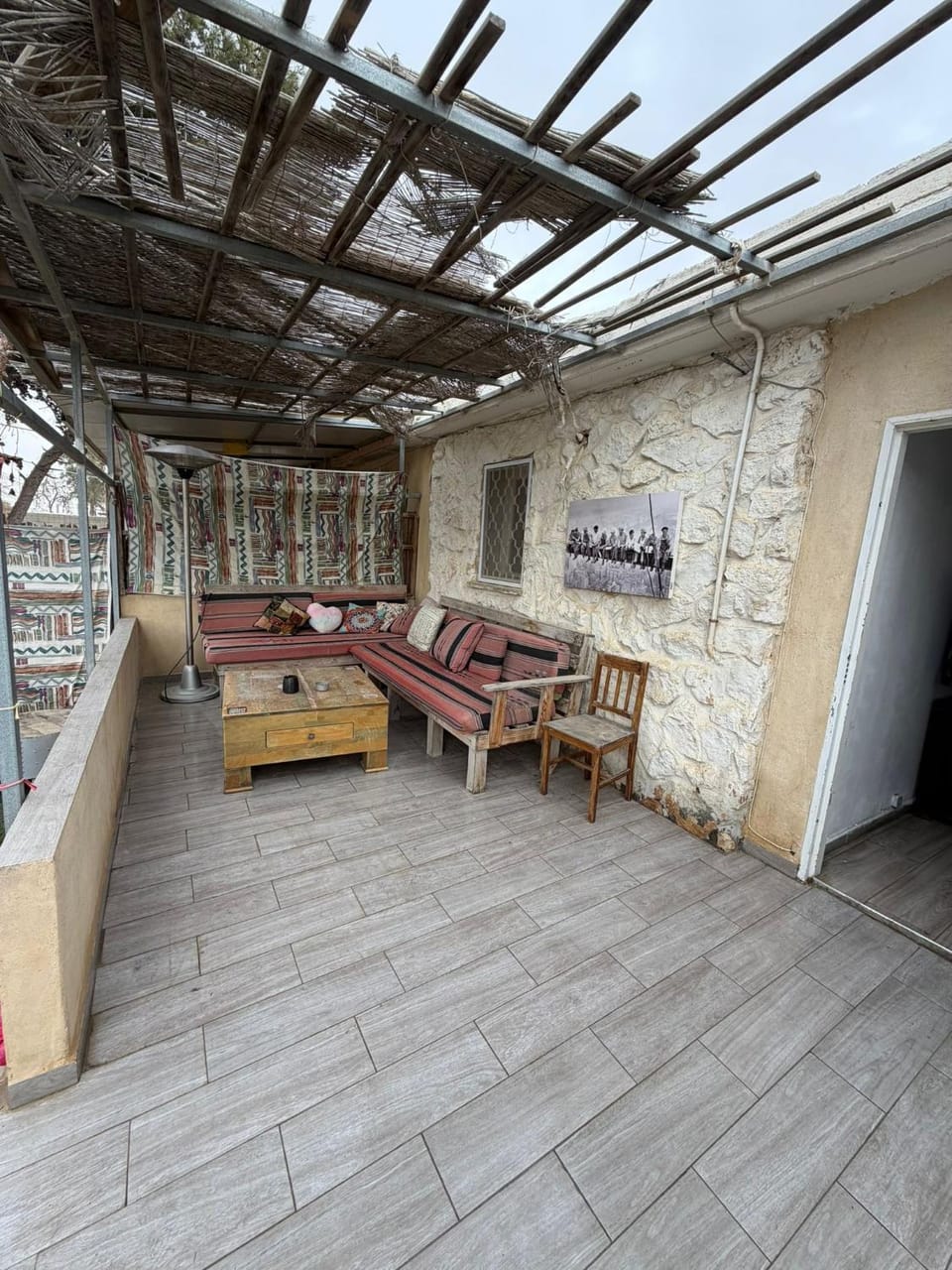Charming Desert Stay 2 Bedrooms 2 Patios Prime Location House in South District