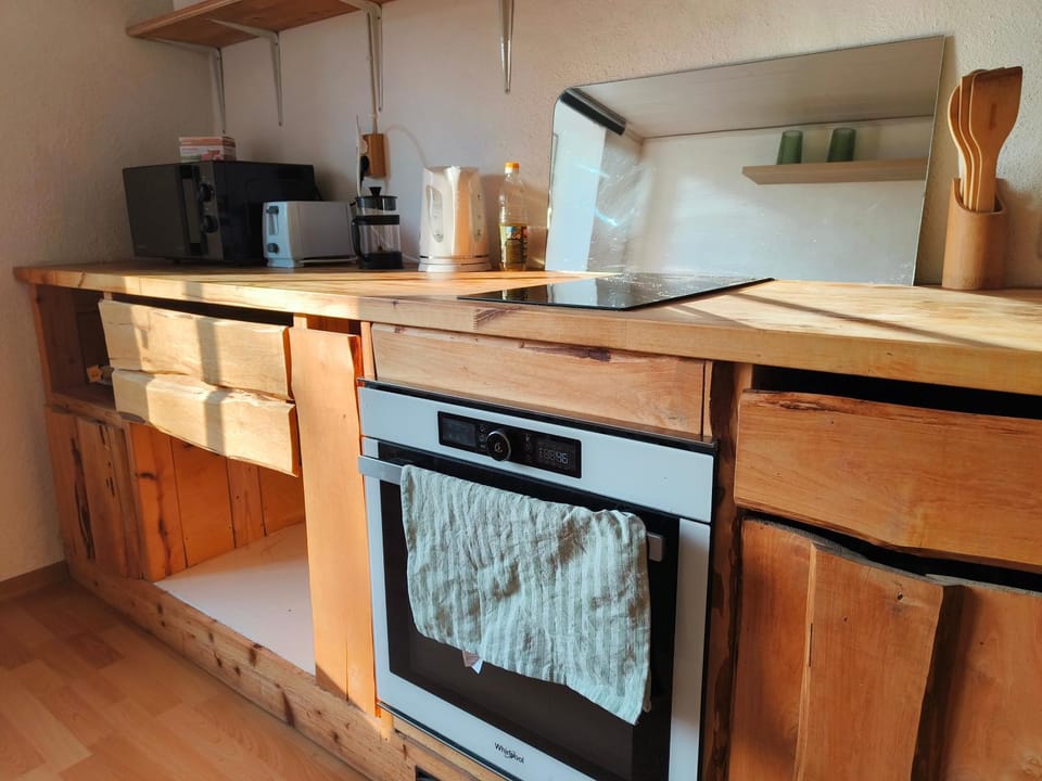 microwave, oven