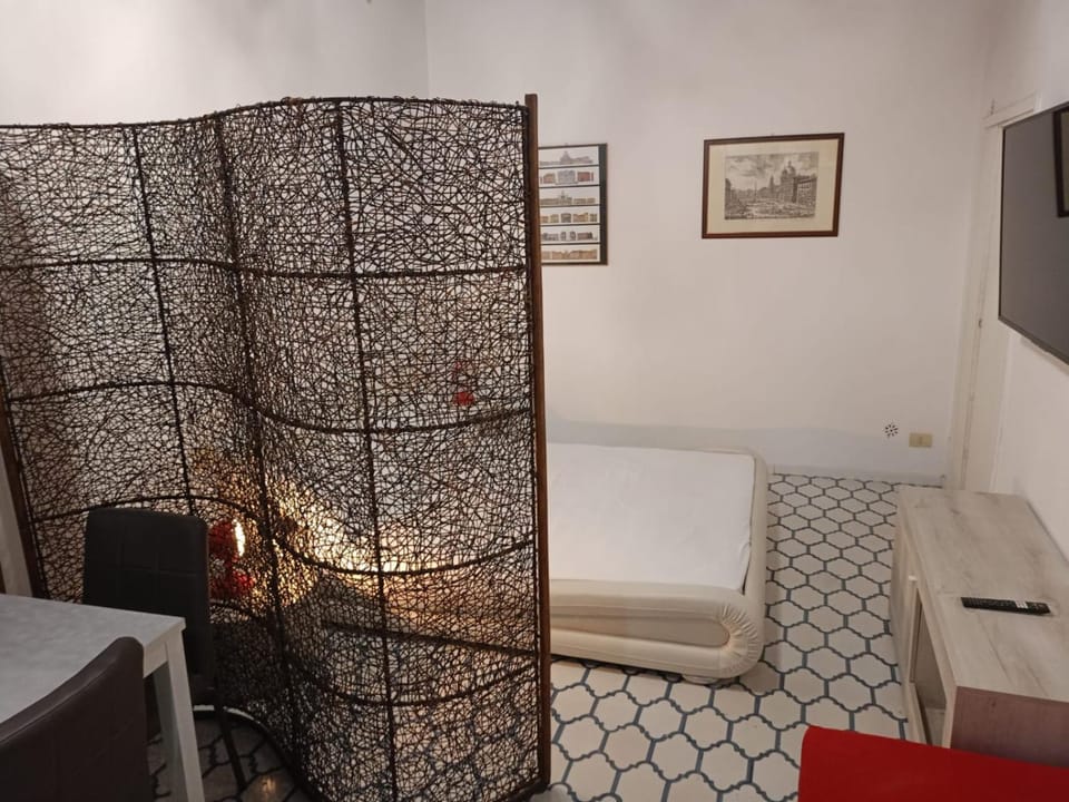 Little Nest Via Giulia Apartment in Rome