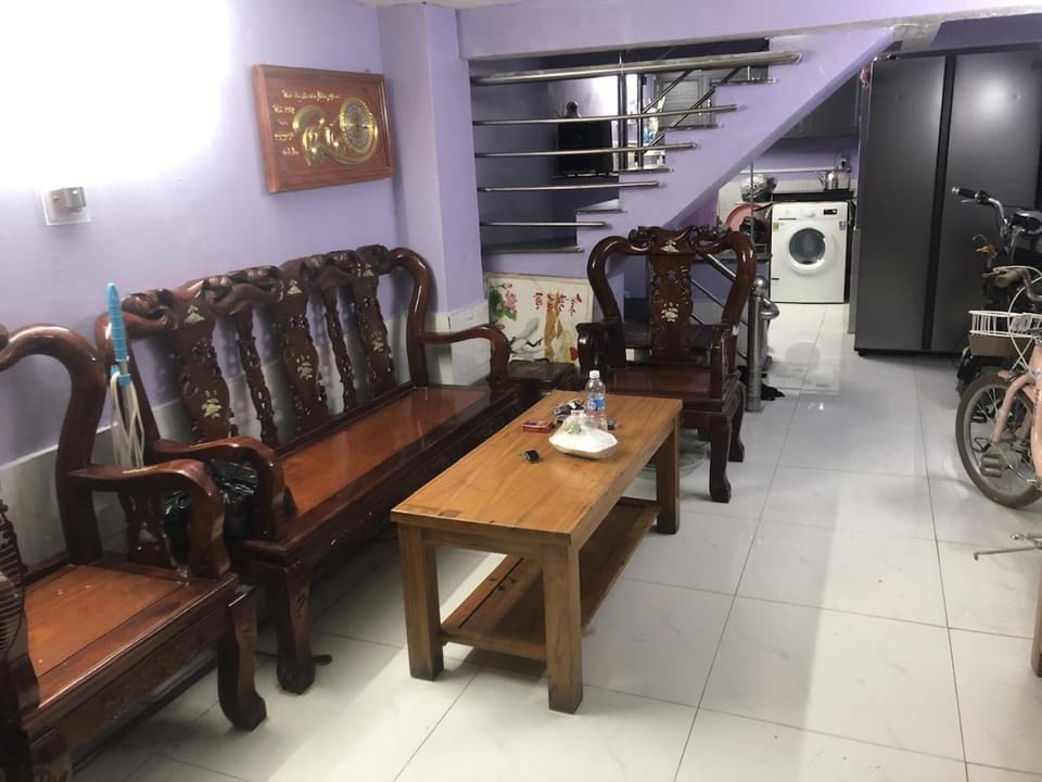 Kitchen or kitchenette, Living room, Seating area, washing machine, dryer