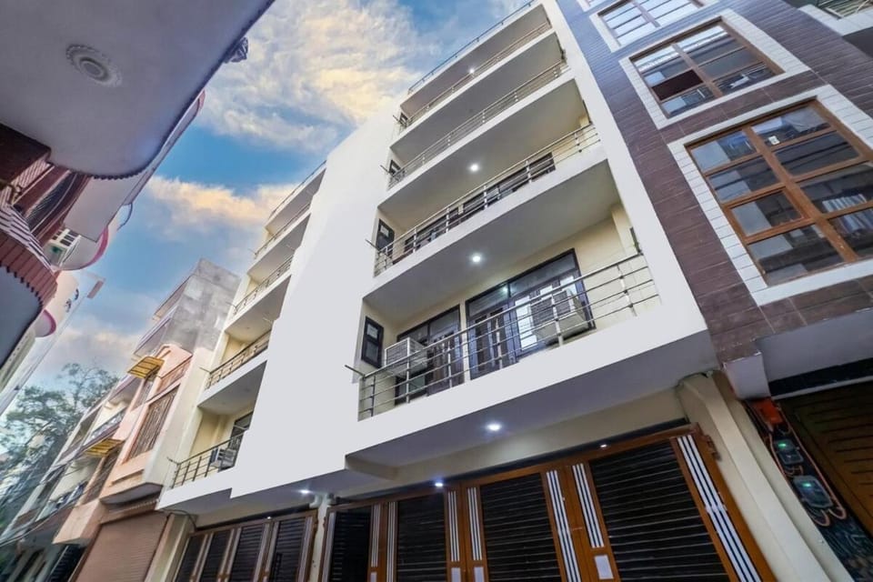 2 Bhk indira gandhi international airport delhi Apartment in Delhi