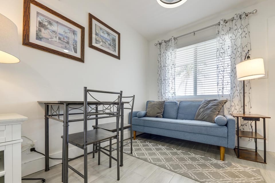 Dog-Friendly Unit w/ Pool Access in Pompano Beach! Apartment in Pompano Beach