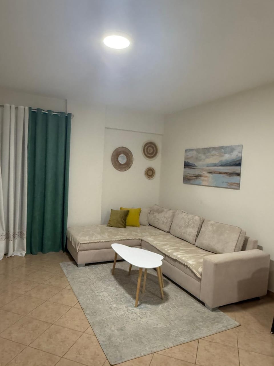 Fllad deti 03 Apartment in Vlorë