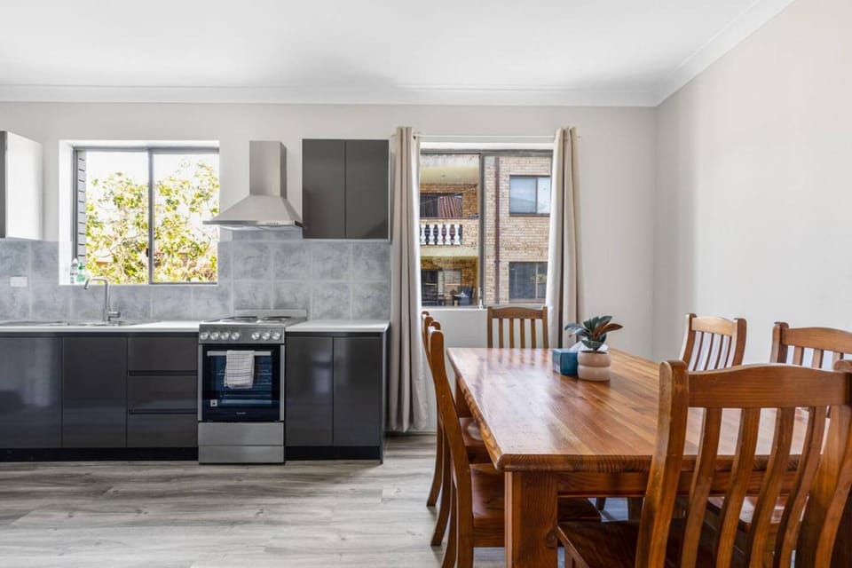 Cozy and Modern 2BR City Stay Apartment in Parramatta