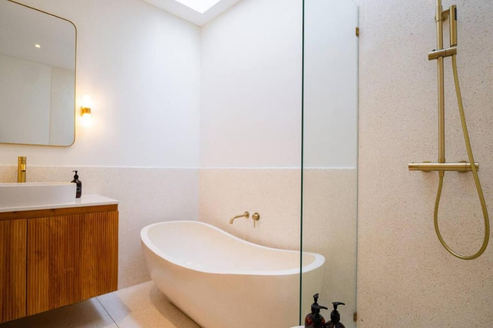Shower, Bathroom, Bath