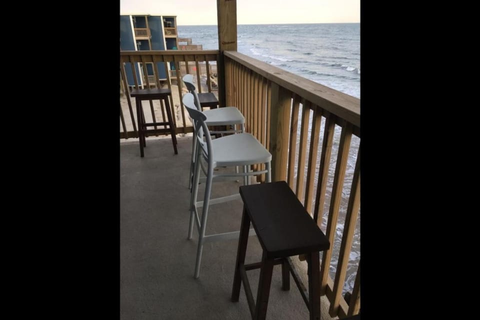 Watch Amazing Sunrises House in North Topsail Beach
