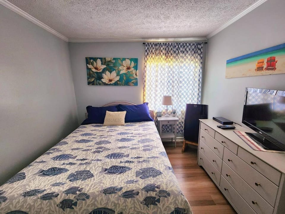 Epic Topsail Oceanfront - New Balcony House in North Topsail Beach