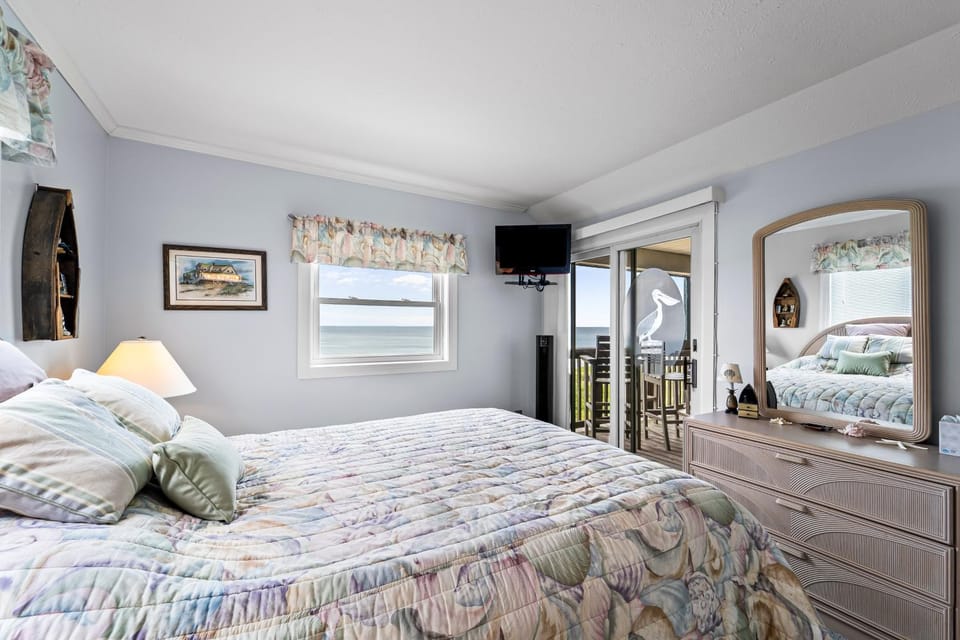 Sunrise Watch Village House in Kill Devil Hills