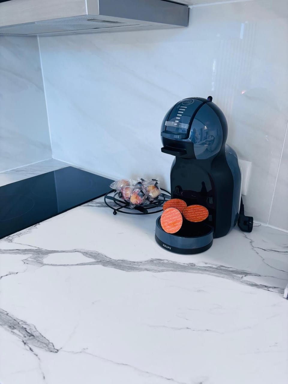Coffee/tea facilities, Communal kitchen, Breakfast, stove, kitchen
