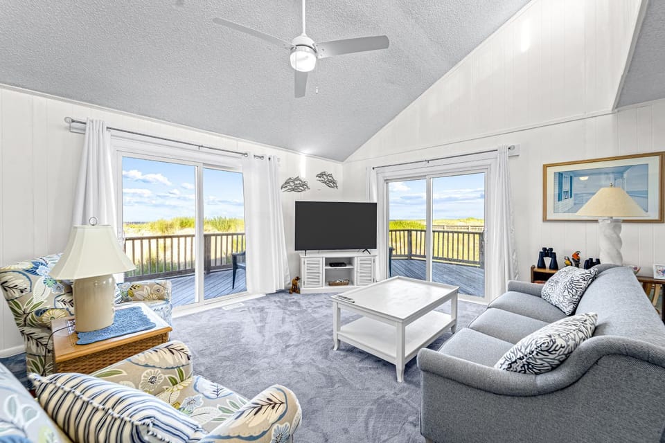 Outer Banks Beachfront Bungalow VillageOBX House in Nags Head