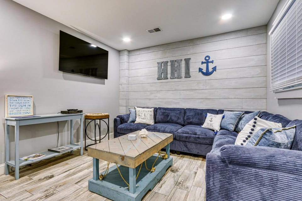 Walk to Beach! Family-Friendly Hilton Head Condo House in Hilton Head Island