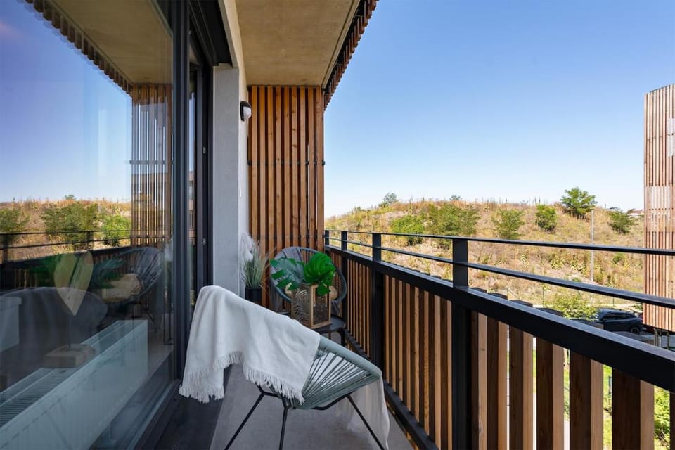View (from property/room), Balcony/Terrace, Seating area