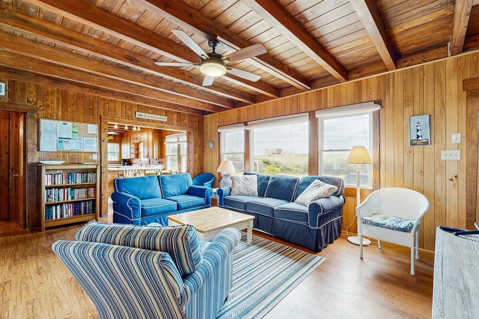 Bel Isle OBX House in Southern Shores