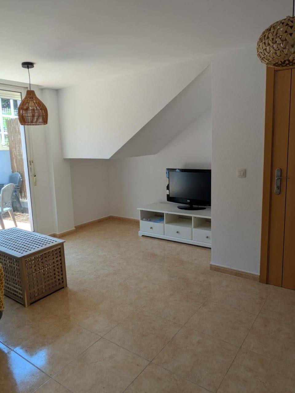 Communal lounge/ TV room