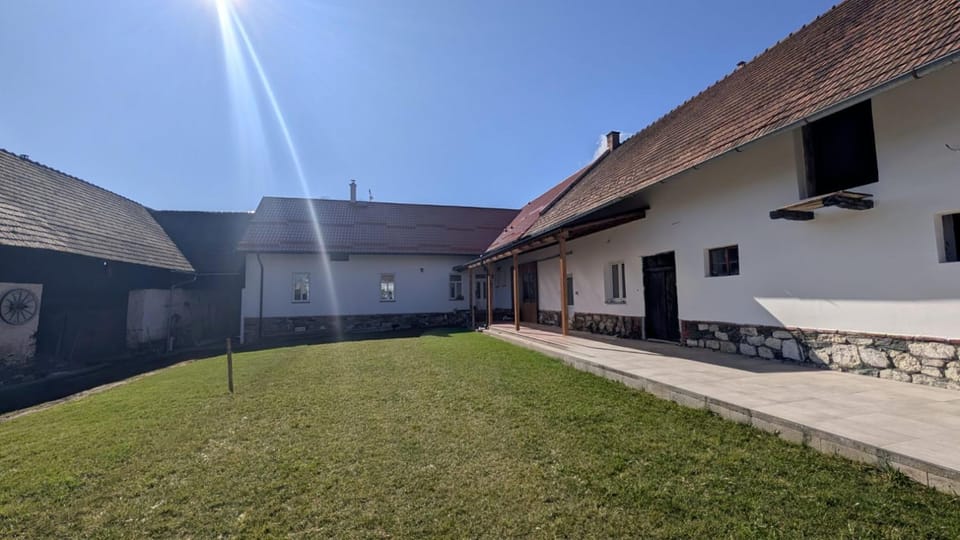 Property building, Day