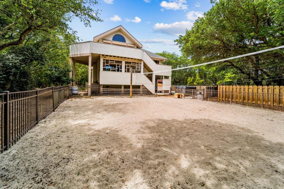 Ducks Nest aka Kelties Cove Village House in Southern Shores