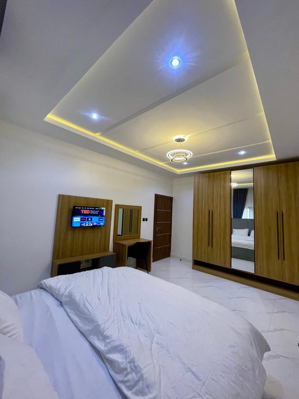 Luxury Four Bedroom Duplex in Asokoro Abuja in a Secure Estate with Fast WiFi & 24hours Electricity House in Abuja