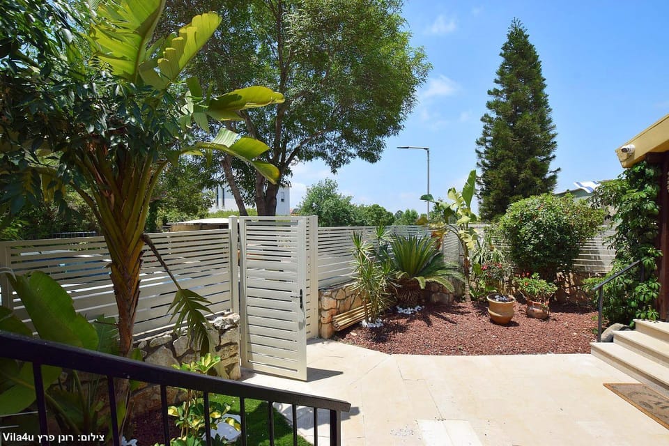 וילה ארבל Villa in North District