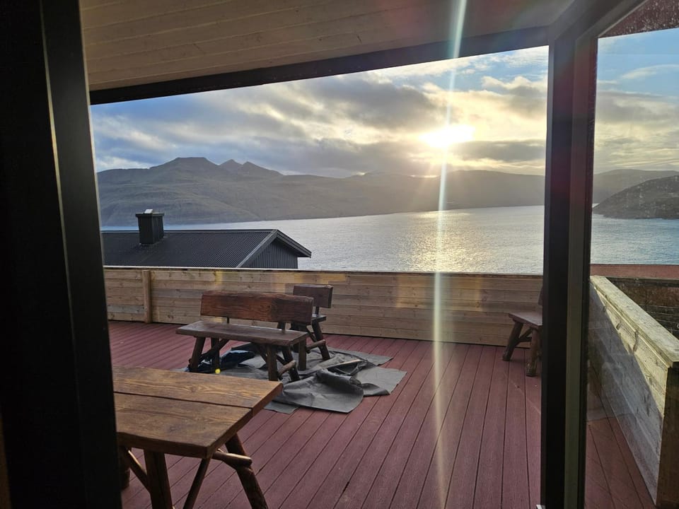 Sunrise, Sunset