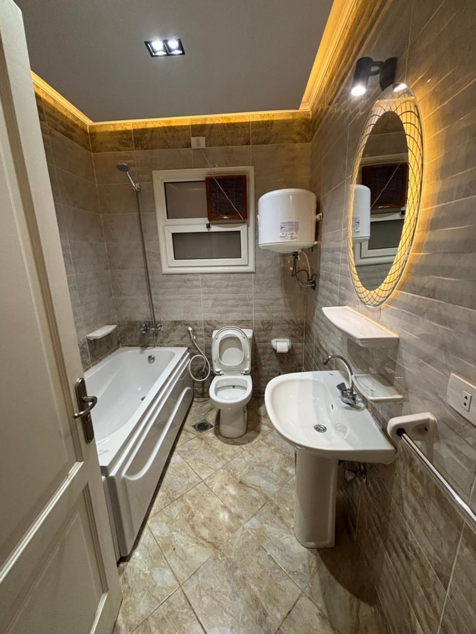 Comfortable, Quiet & Unique Apartment in madenaty Apartment in Cairo Governorate
