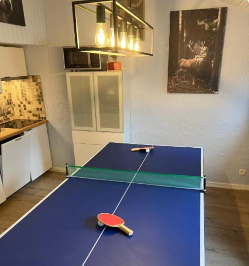 Table tennis