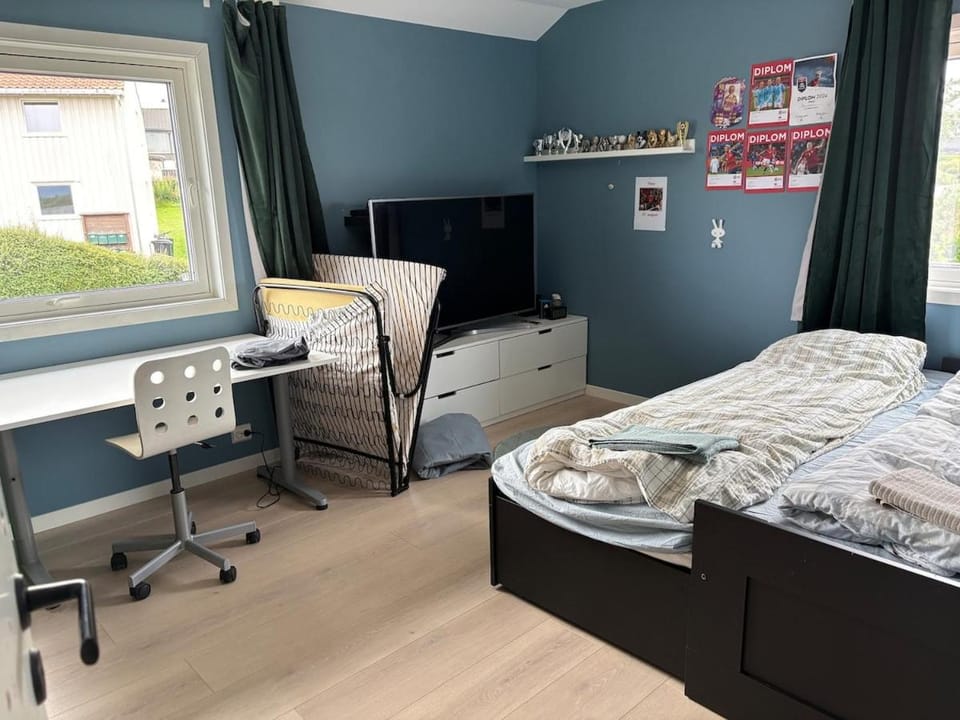 Spacious detached house with garden perfect for WED & holiday Villa in Stavanger