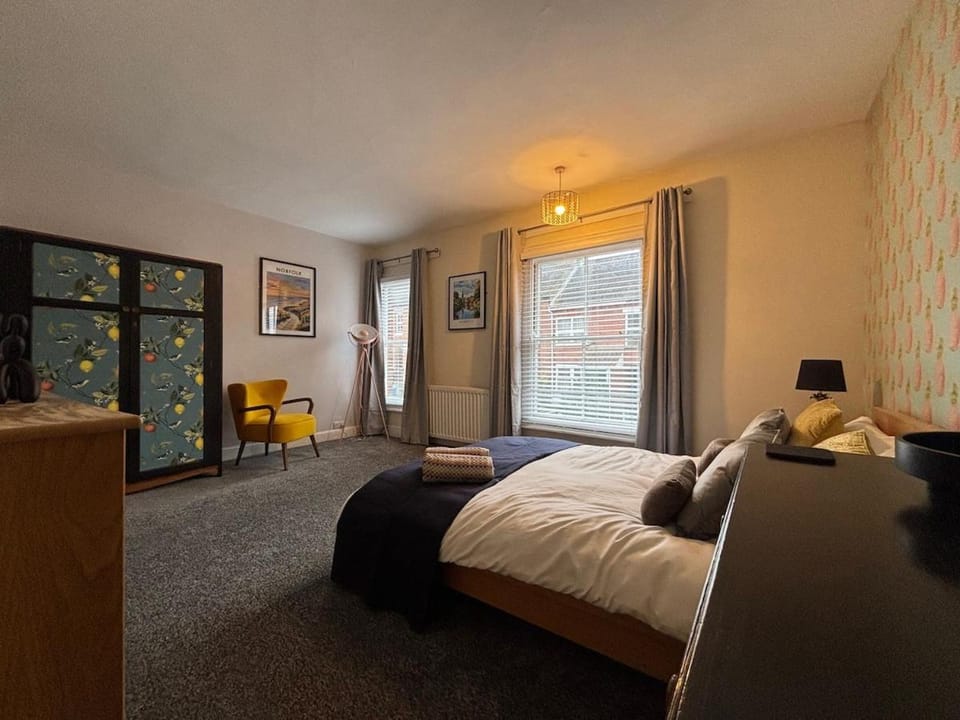 Stylish Victorian House - Sleeps 8 House in Norwich
