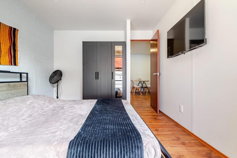 2 Bedroom Apartment - Roma Norte Apartment in Mexico City