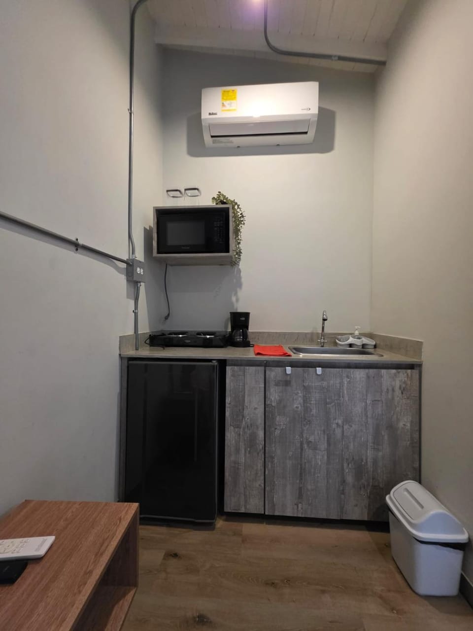 Sancho Chill wc AC Kitchen in Laureles, Medellín Apartment in Medellin