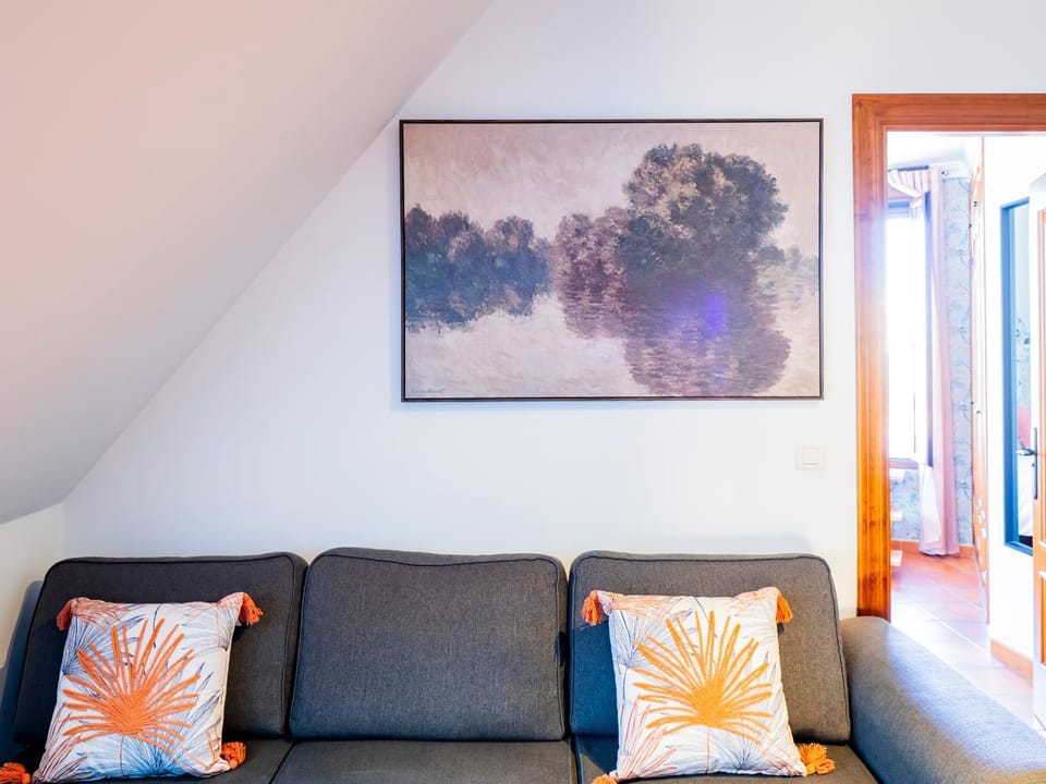 Living room, Decorative detail