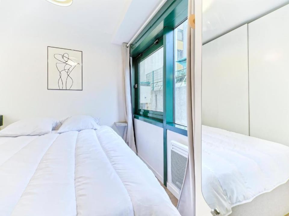 Seabnb - Little Star - Beach & Tram 7 Min Walk Apartment in Nice