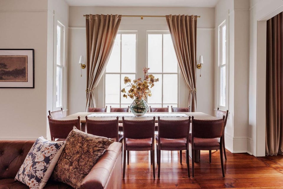 Lush Garden District Suite Shared Outdoor Space House in New Orleans