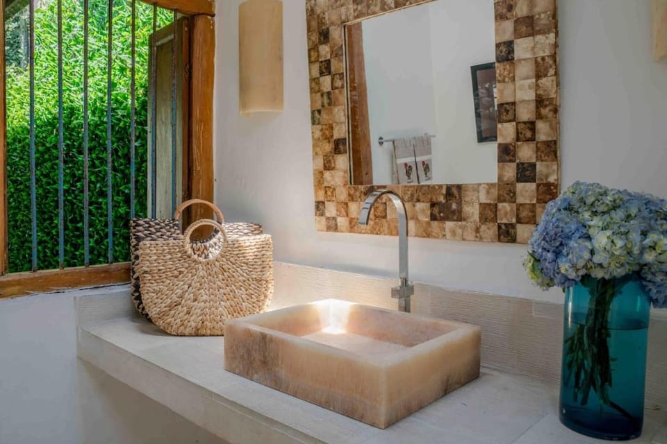 Villa Semiyak - 4BR - Piscine & Proche plage Villa in Kuta