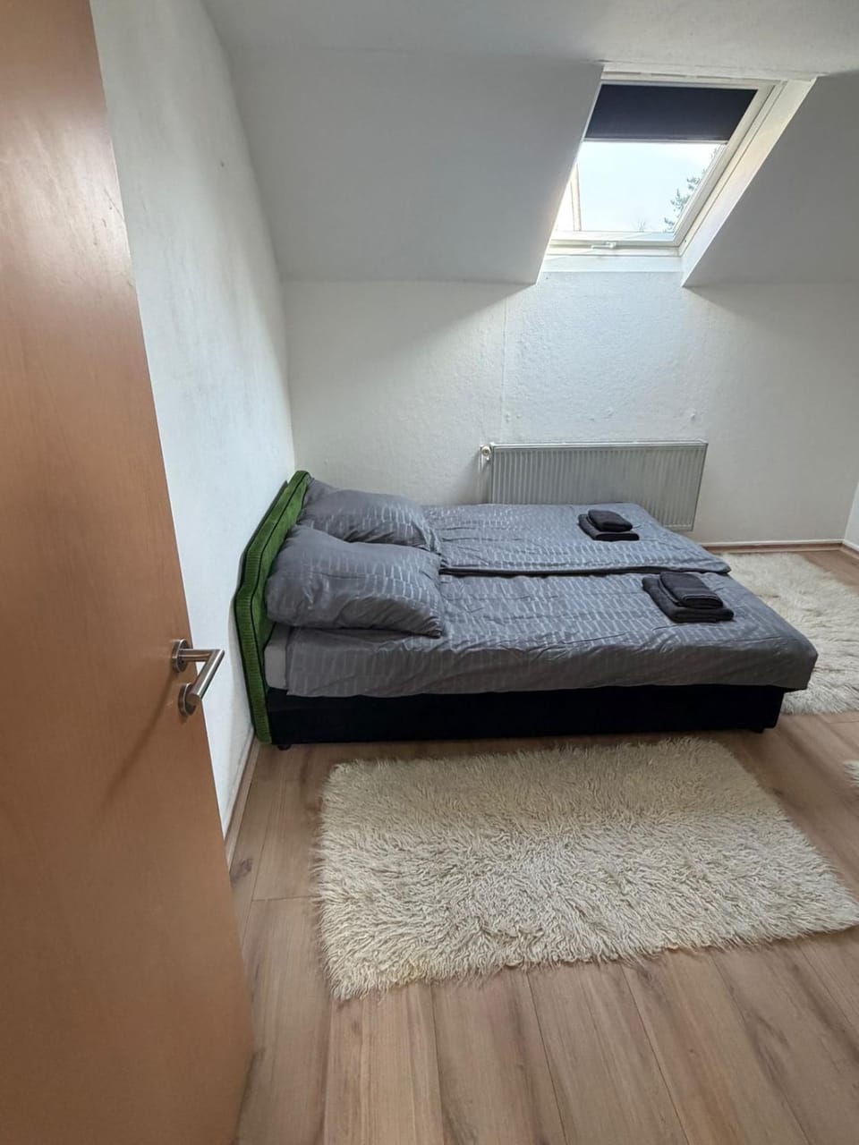 2-Room Apartment with Home Theater, PlayStation Apartment in Hesse