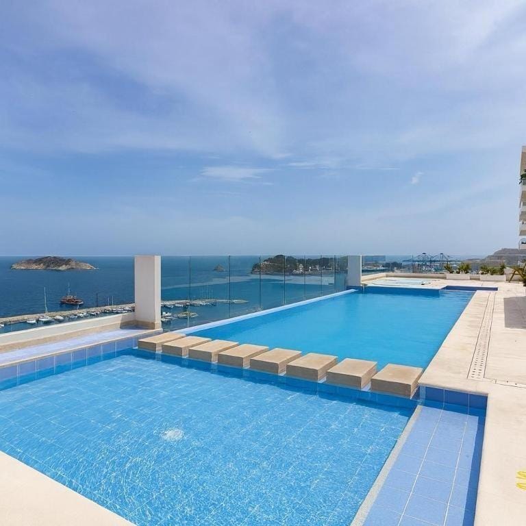 Comfortable Apartment in Santa Marta Rooftop Pool Apartment in Santa Marta