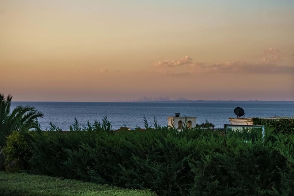 Canadian Bay Resort - Tennis Pool Spa Sauna House in Mount Eliza