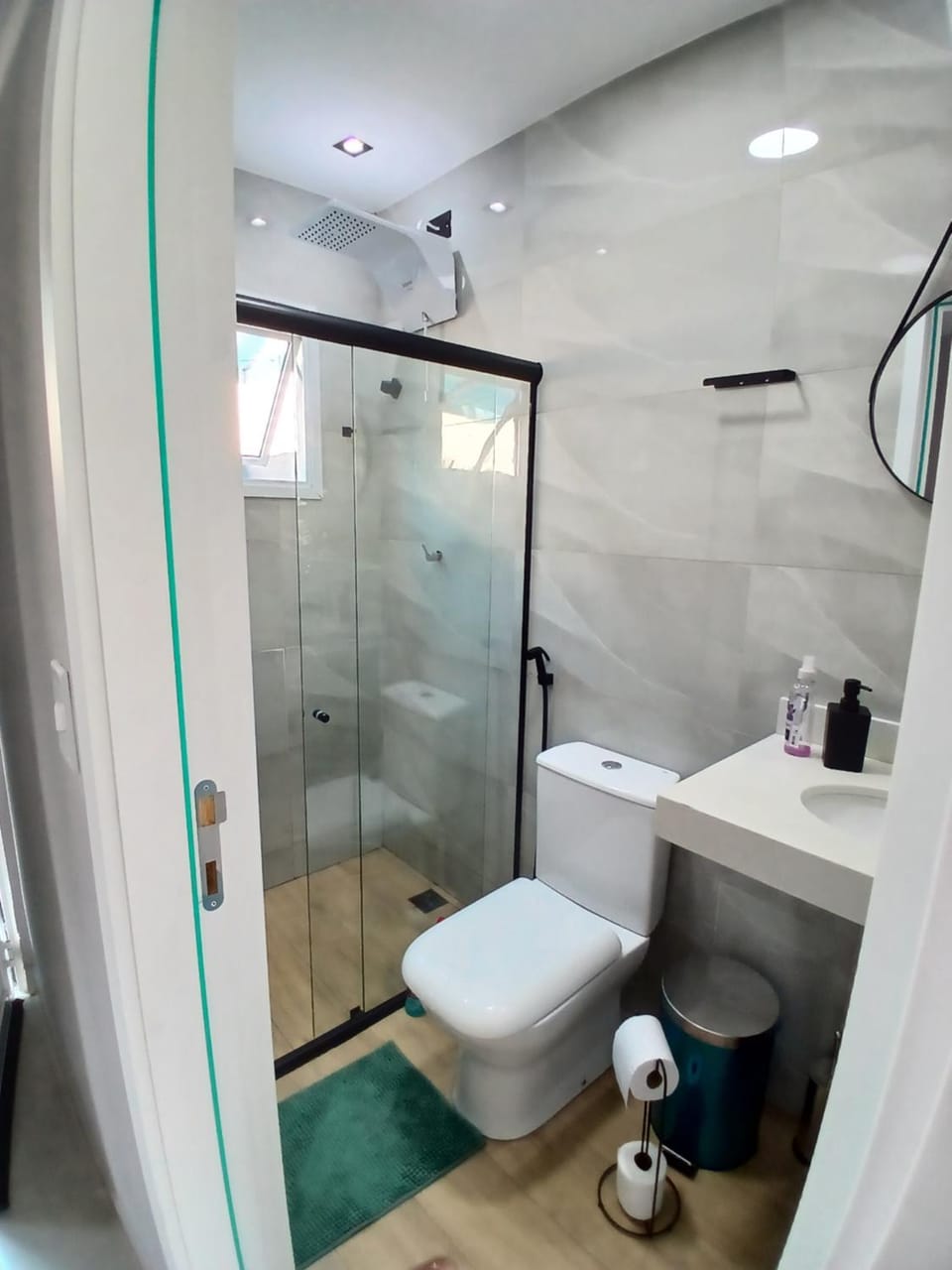 Shower, Bathroom