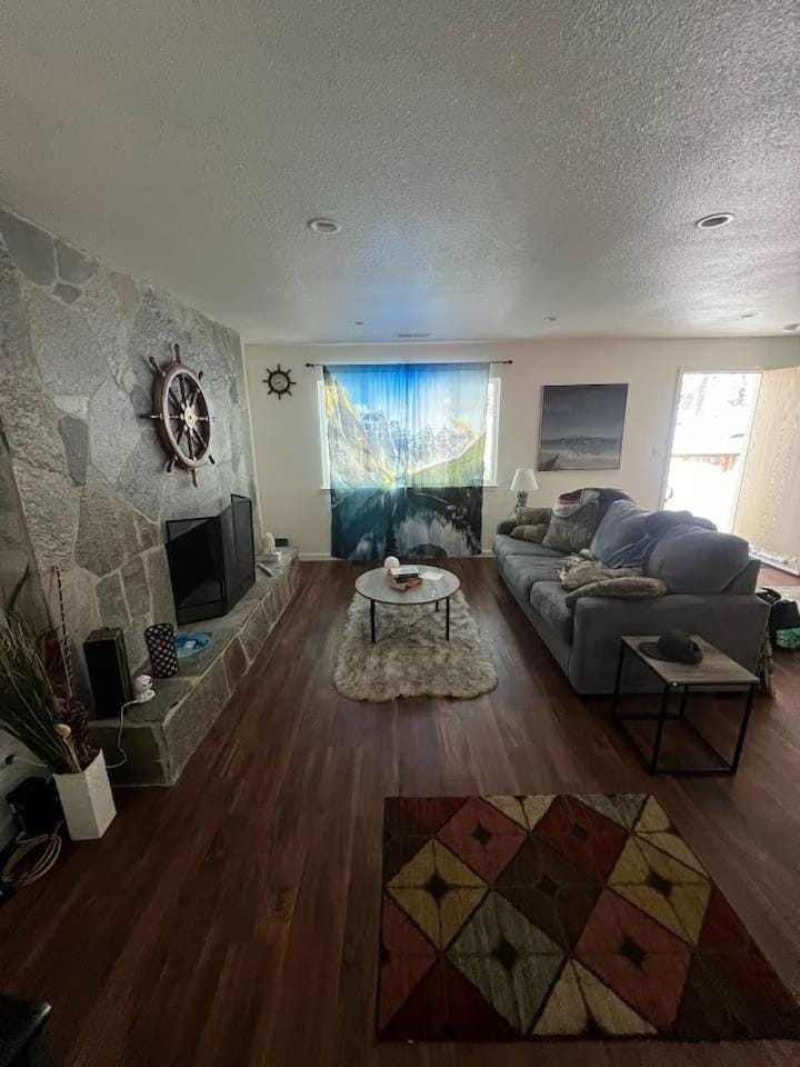 Cozy Tahoe Cabin Sleeps 6 5 Min to Lake Cabin in South Lake Tahoe