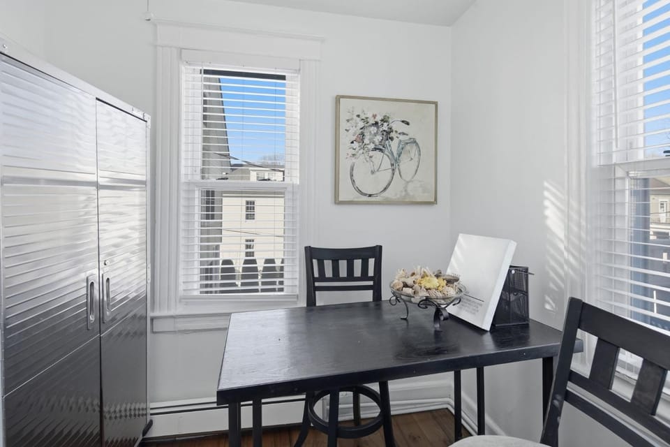 Cozy Pleasantville Retreat Unit 2 apts Apartment in Mount Pleasant