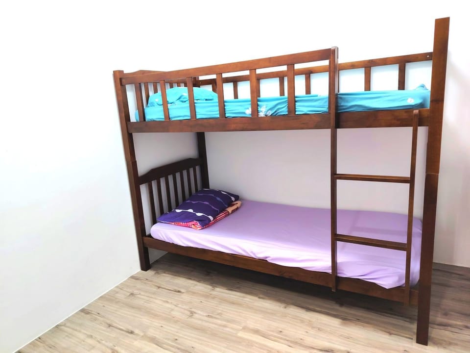 Bed, Photo of the whole room, Bedroom, bunk bed