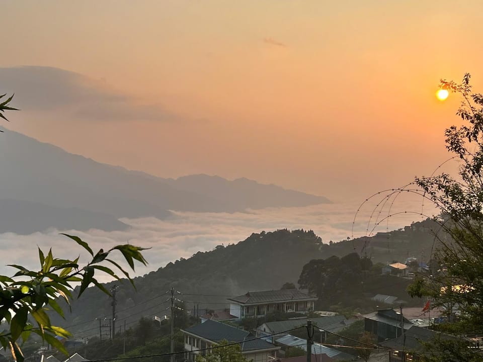 Pơ Mu homestay Tà Xùa Resort in Vietnam